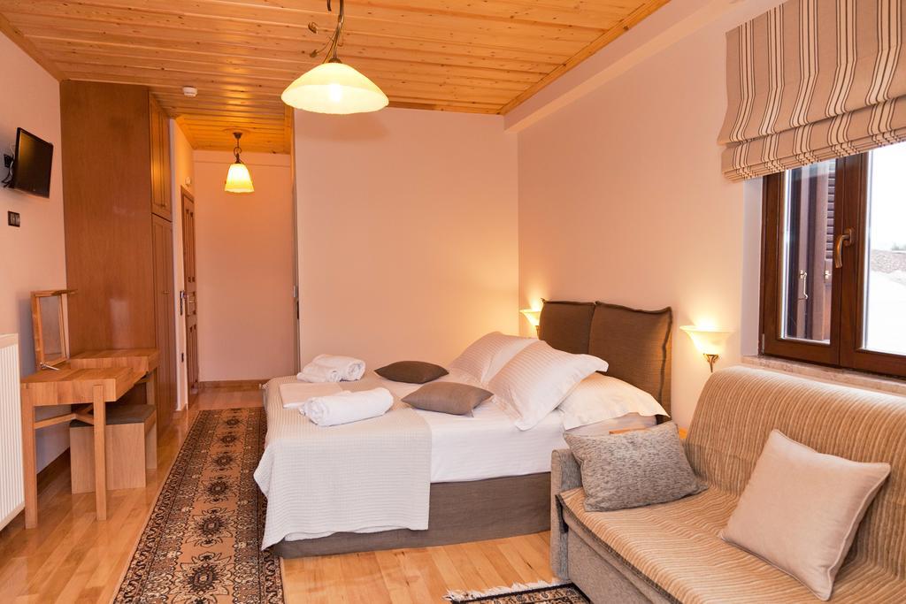 Elova Hotel Zatouna Luaran gambar