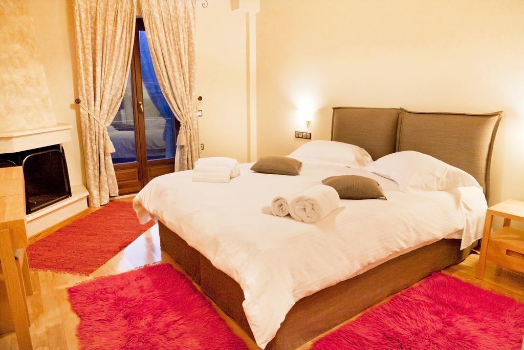 Elova Hotel Zatouna Luaran gambar