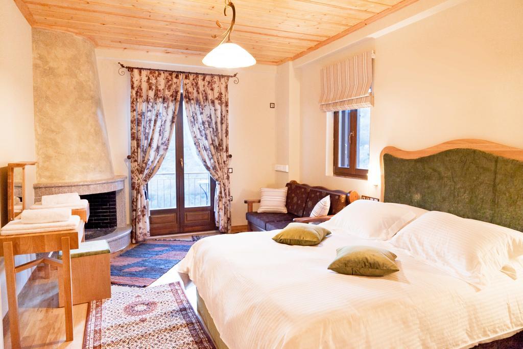 Elova Hotel Zatouna Luaran gambar